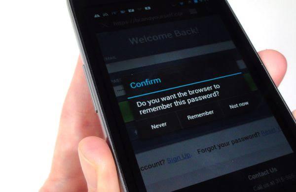 Jangan menyimpan password di peramban smartphone mu