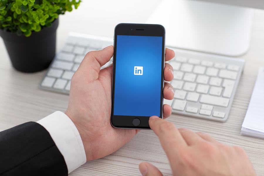 Aplikasi bisnis LinkedIn 